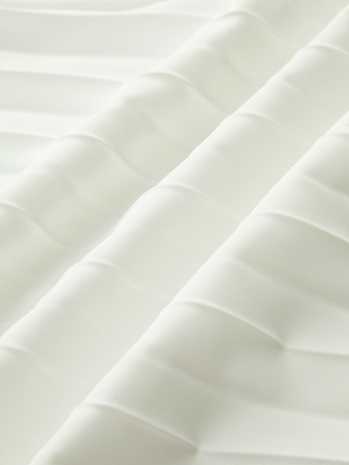 Elegancka Damska Sukienka Maxi lub Slim Fit z Faldami i Boku