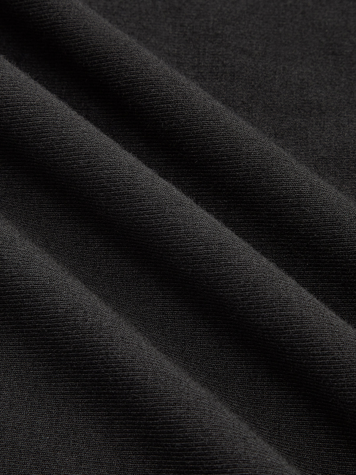 Dopasowana Sukienka Bąbelkowa Off-the-Shoulder w Dwu Tonach