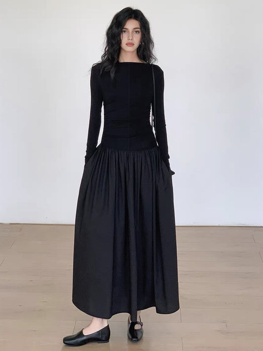 Sukienka Midi z plisowanym Patchworkiem – Elegancka Stylizacja z Długim Rękawem i Dopasowanym Fitem