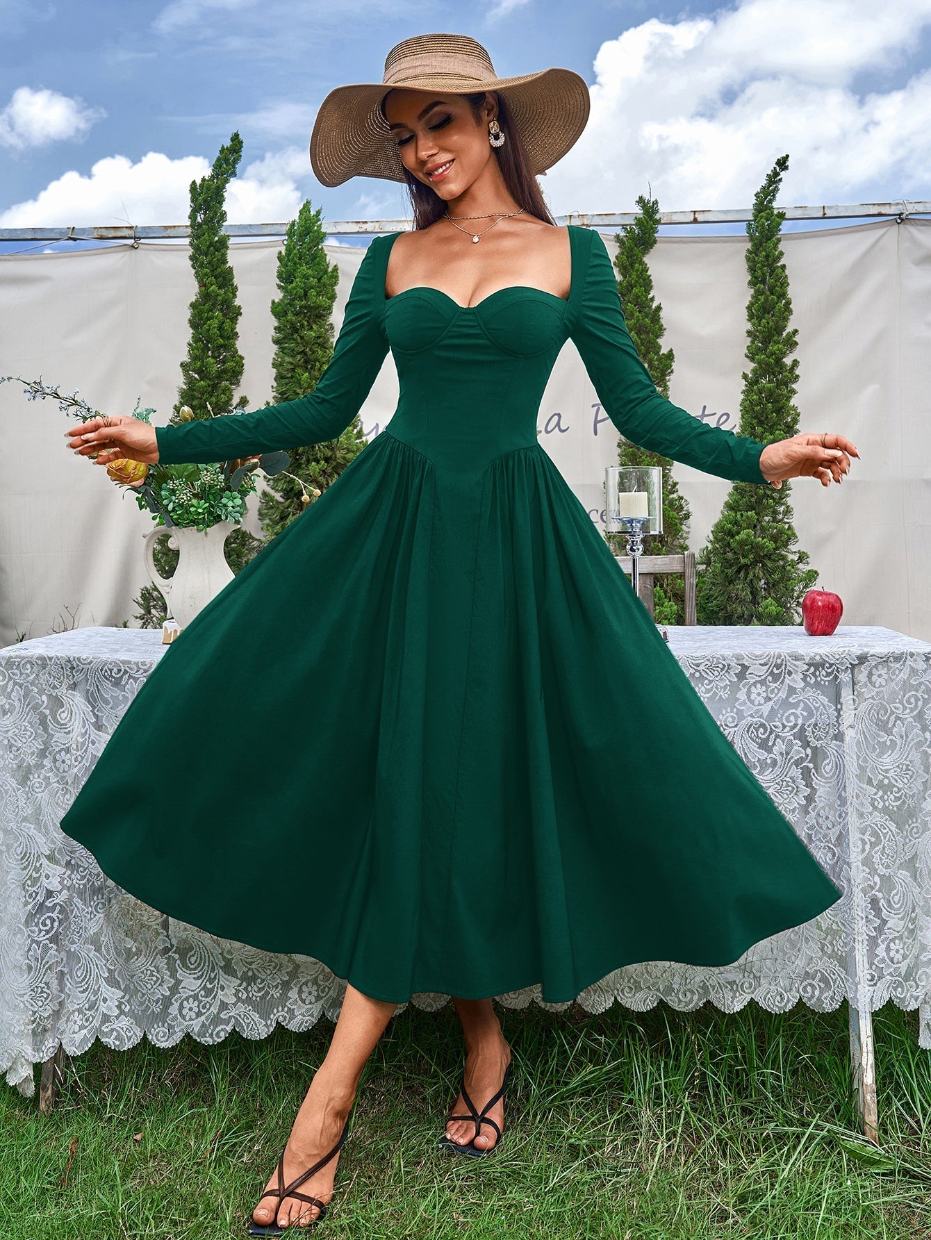 Sukienka maxi z długim rękawem i wiązaniem na plecach, o kroju litery A – elegancka, z dekoltem w kształcie serca i marszczeniami