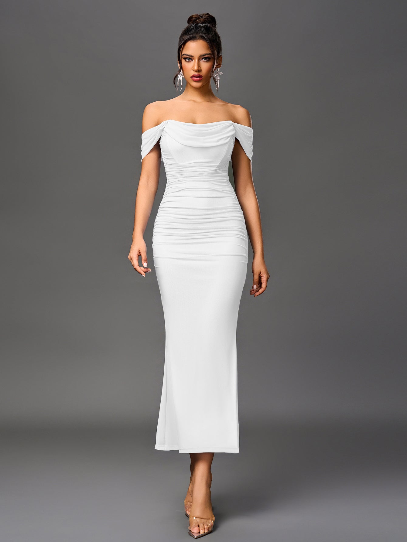 Sukienka maxi bodycon z odprowadzami ramionami - Rozciągliwa elegancka sukienka na wyposażeniu