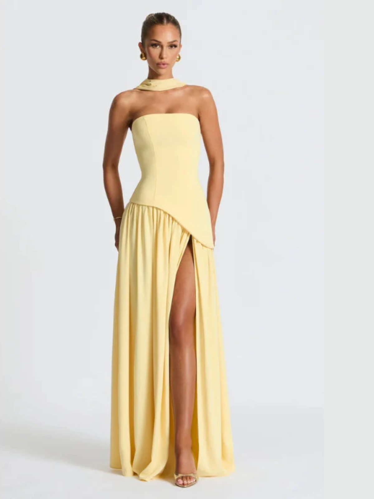 Kobiece Wieczorowe Sukienka Bez Ramiączek - Elegancka Asymetryczna Sukienka Maxi z Wysokim Rozporkiem