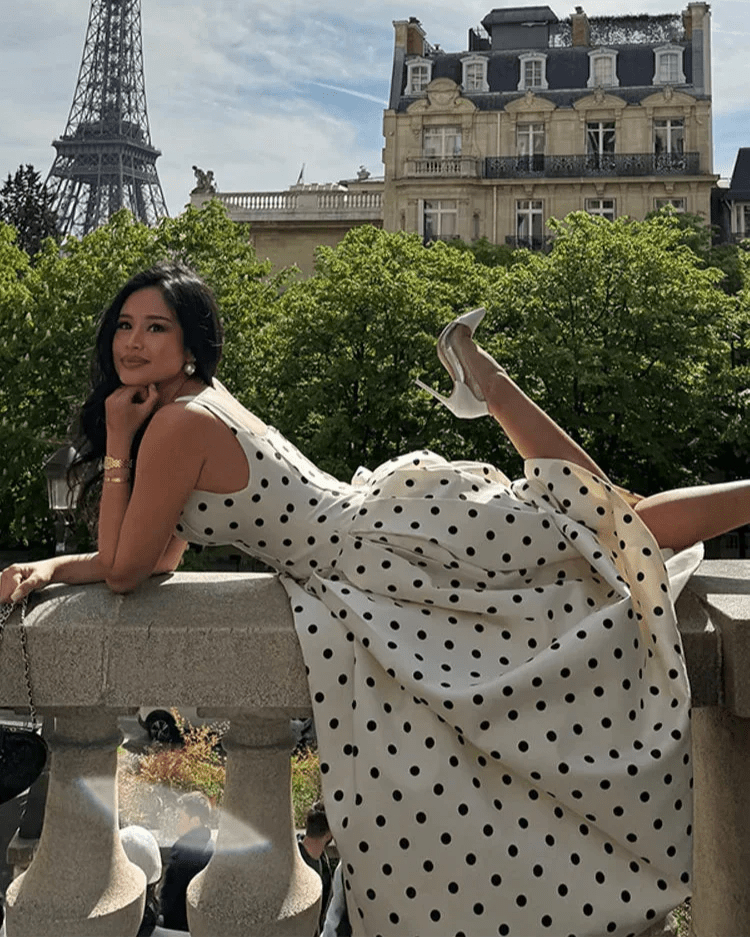 Sukienka Midi w Groszki Jasmine