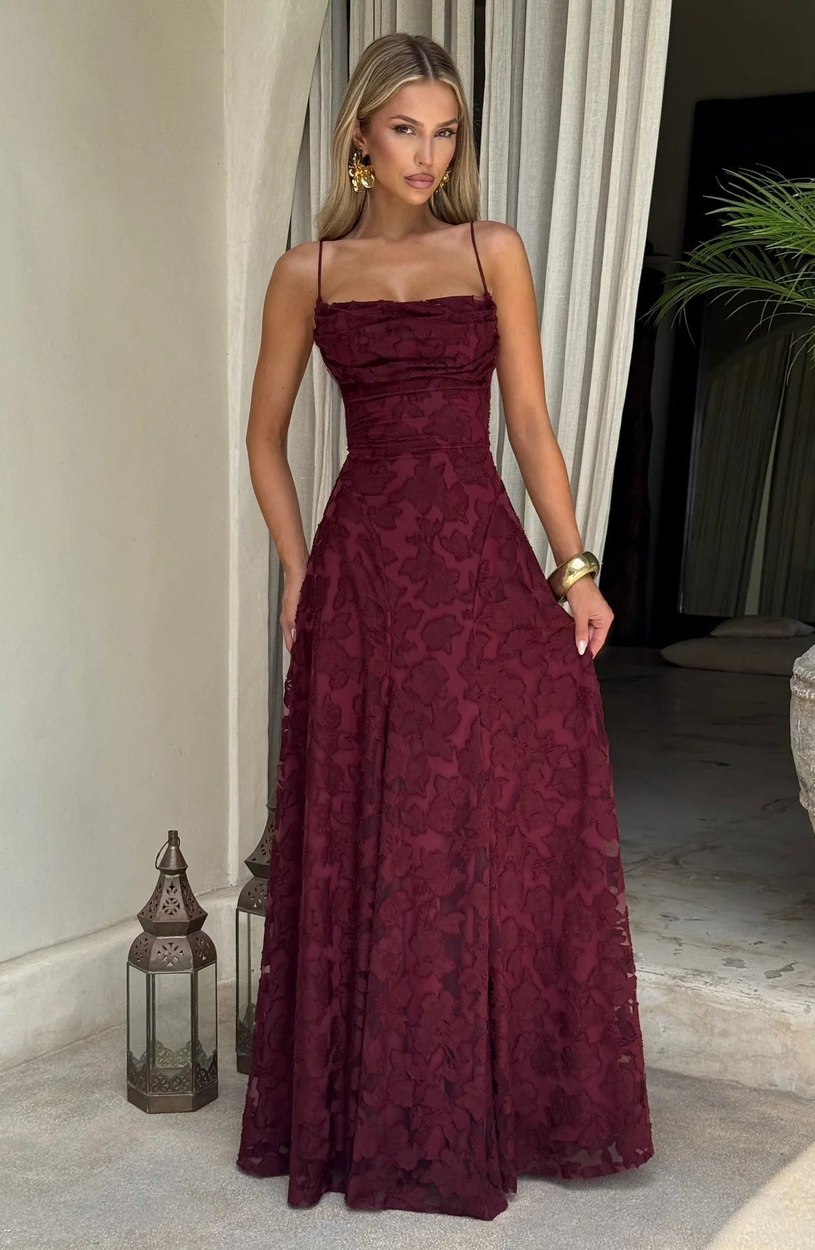 Brielle Bezrękawne Maxi Sukienka w Kwiaty