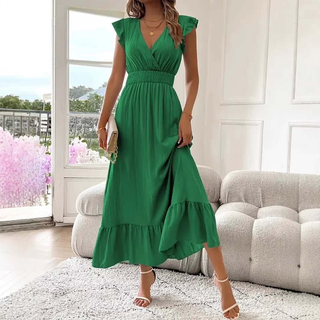 Sukienka swing Livia czarna z dekoltem w serek i falbanami