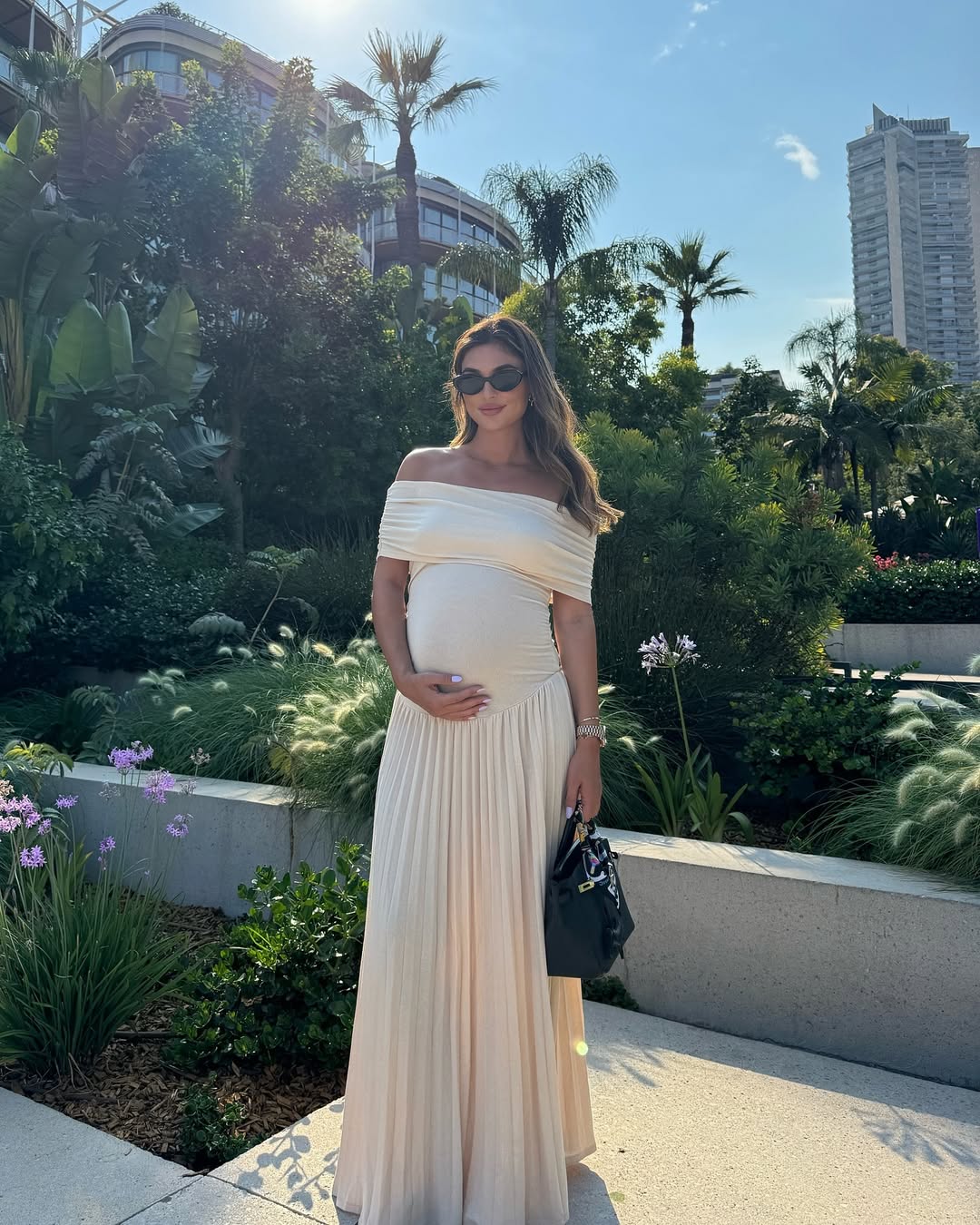 Sukienka Serena w stylu off-shoulder