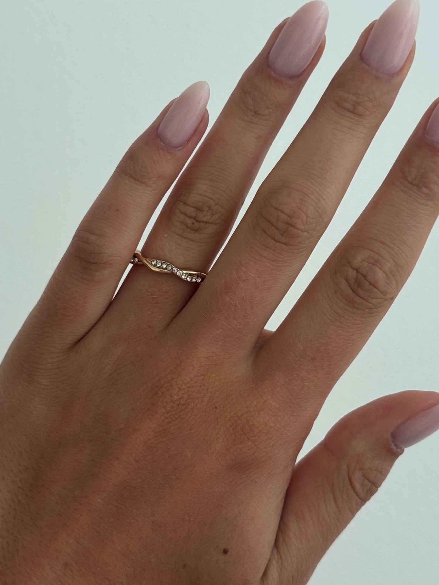 Arabel Infinity Twist Strassring
