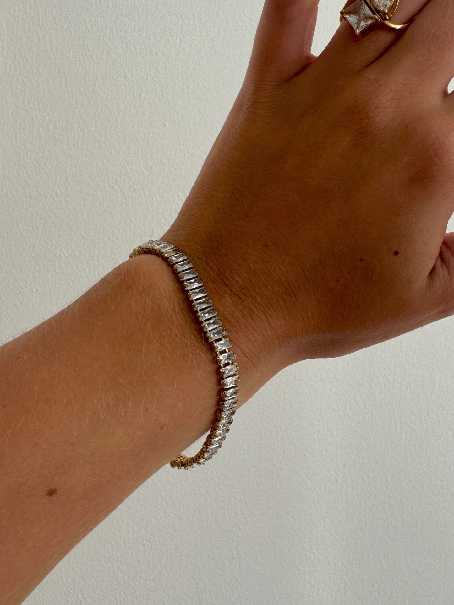 Baguette-Schliff Zirkonia Tennisarmband