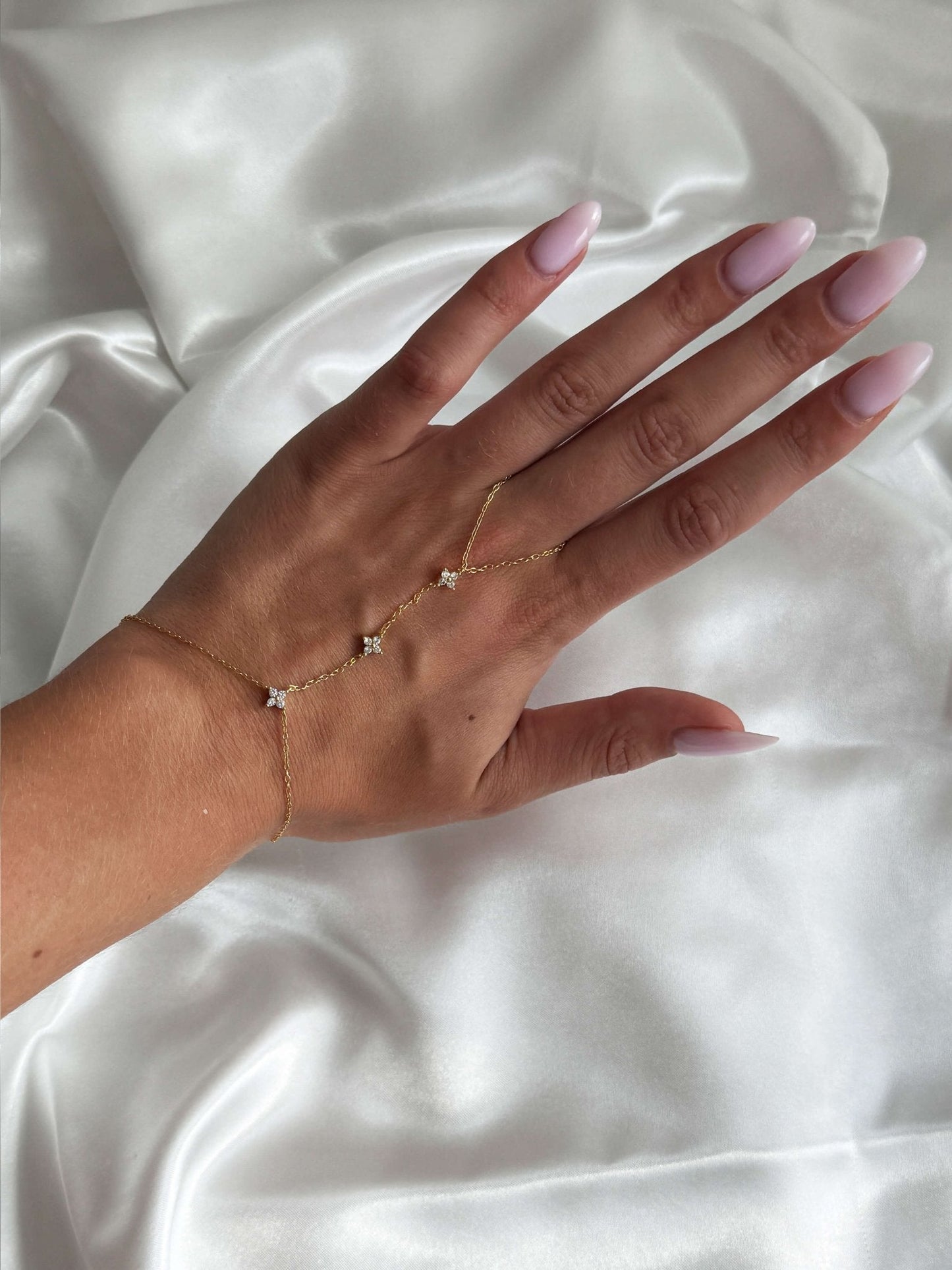 Cora Blumen-Strassstein Handkette