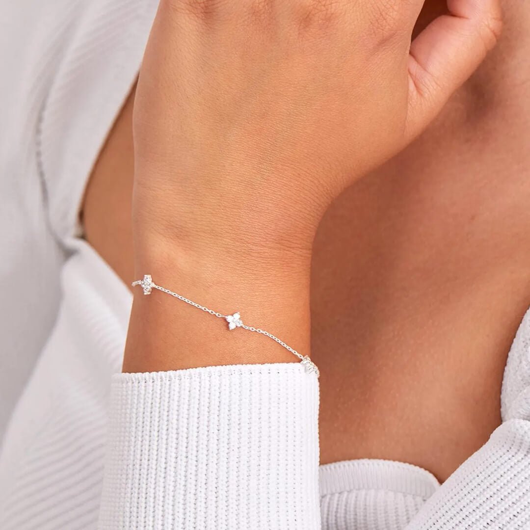 Dina Strass Blumenketten-Armband