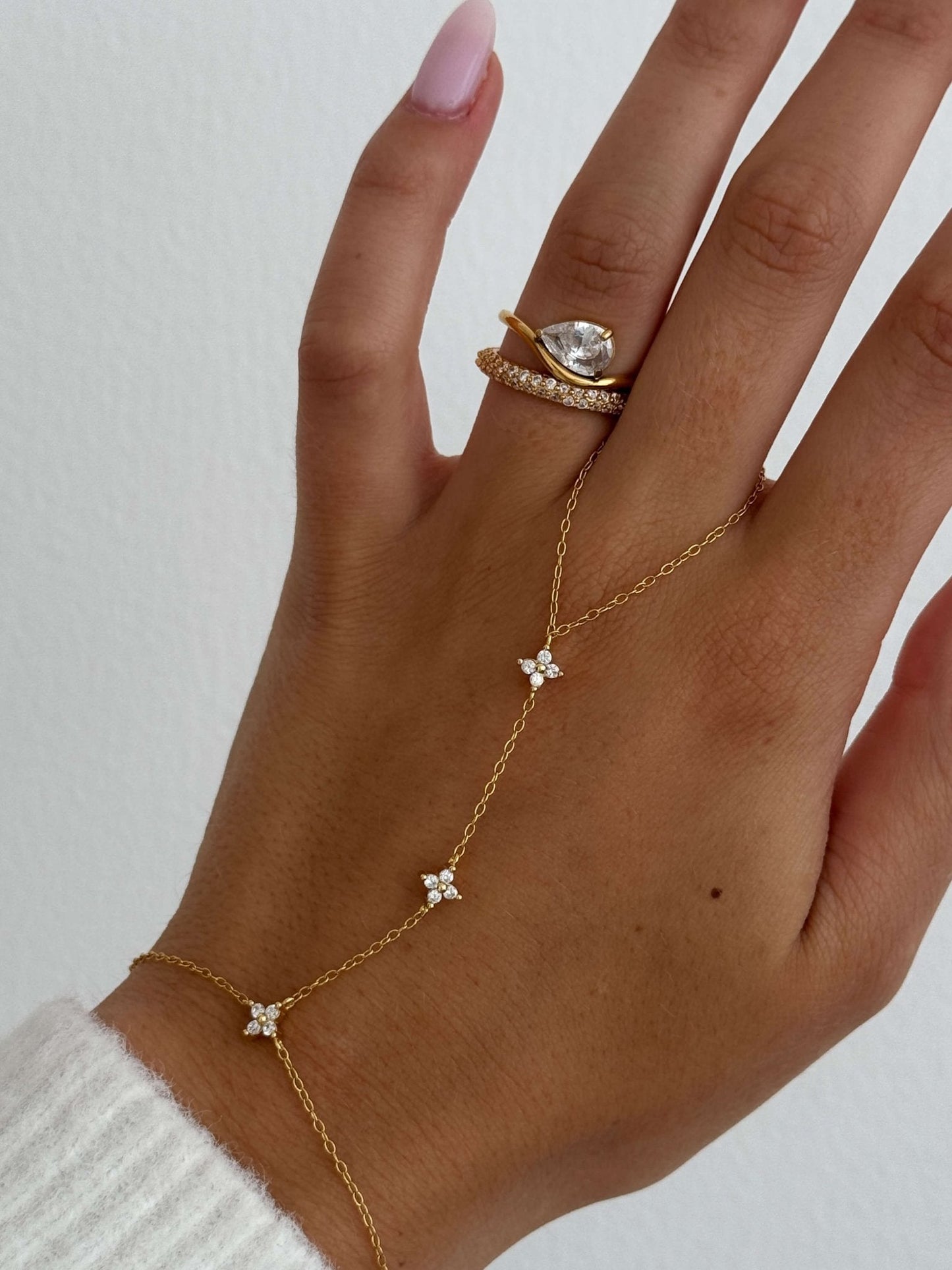 Zeya Crown-Edge Strass-Bandring